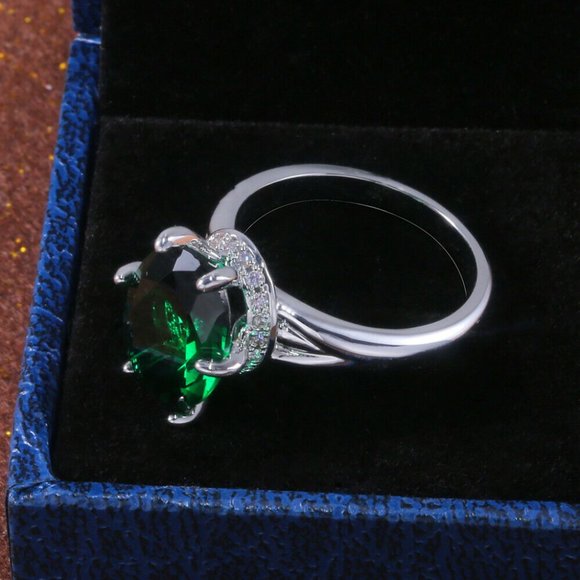 FIRM Elegant Oval Cut Emerald .925 Silver Ring - Picture 4 of 8